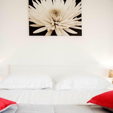 Kalauz Rooms Lozovac Buitenkant foto